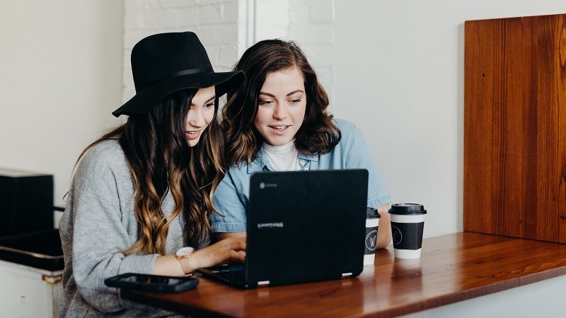 teenagers working